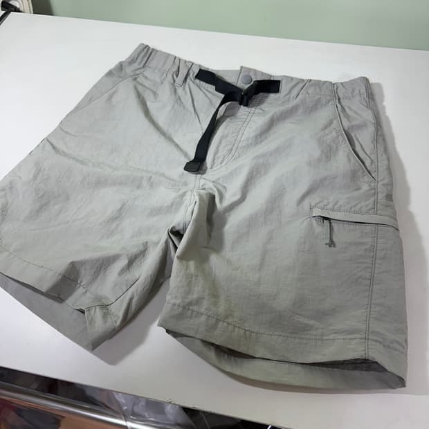 S 유니클로 워시드그레이 밴딩 반바지 나일론쇼츠