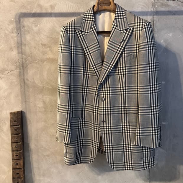 톰포드 테일러드 자켓 105