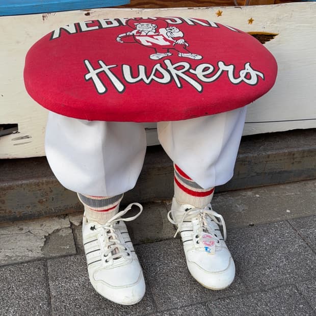 빈티지 소품 미국 허비 허스커 풋볼 스툴
