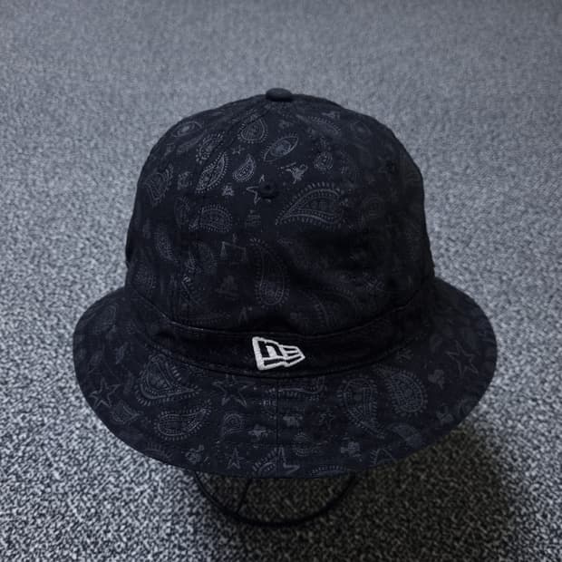 [무료배송][58.7cm]뉴에라 페이즐리 버킷햇 모자
