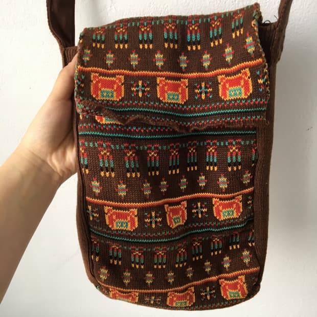 drug store cross bag