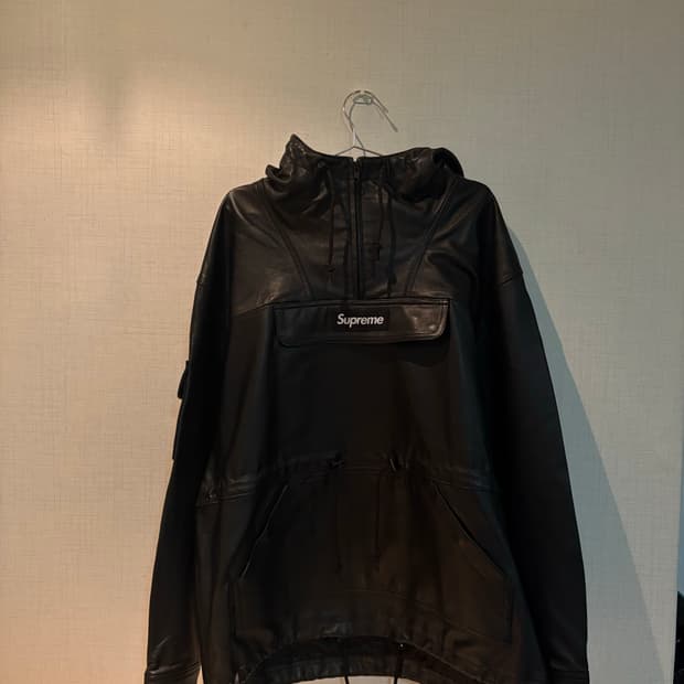 Supreme 18fw leather anorak L사이즈