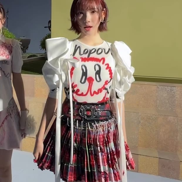 [S]초포바 로위나 25ss 본 매쉬 탑