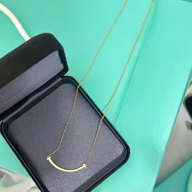 티파니앤코 스마일목걸이