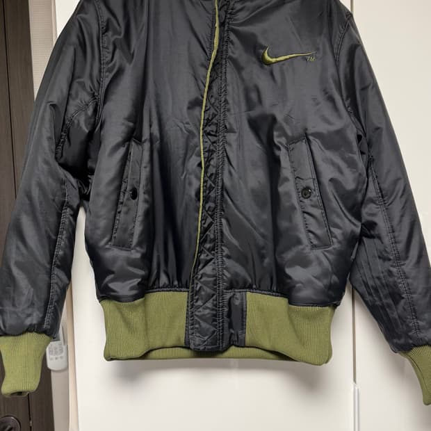 나이키 스우시 리버시블 봄버자켓