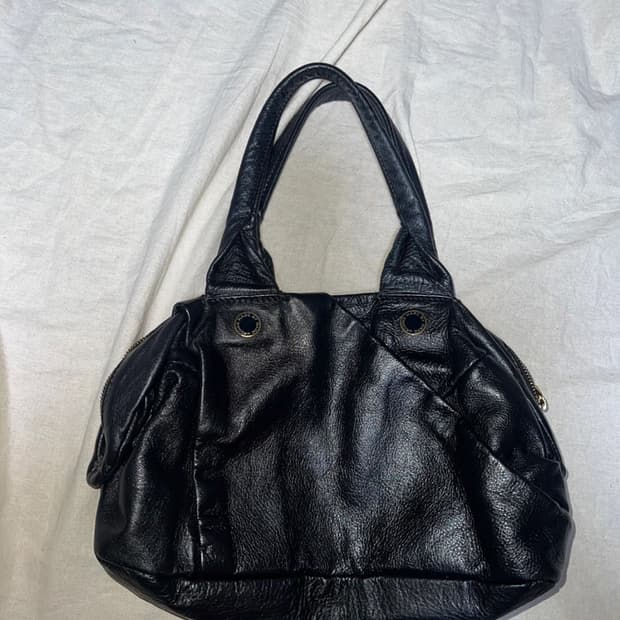 마크제이콥스 레더 숄더백