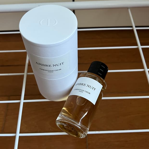 디올 앙브르 뉘 오 드 퍼퓸 50ml 새상품 (국문 정품)