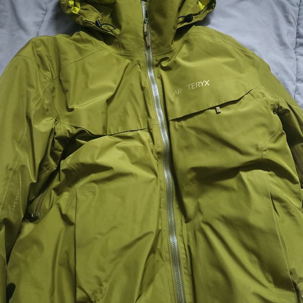 아크테릭스 고어텍스 점퍼패딩