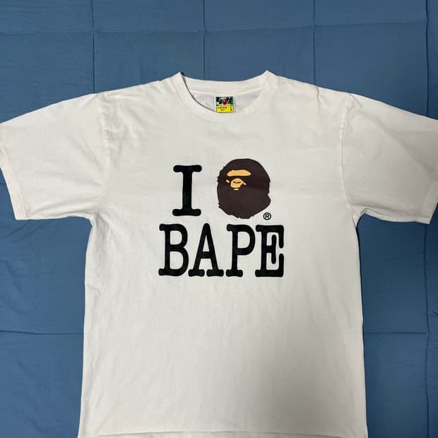 베이프 반팔 L 구성품 있음