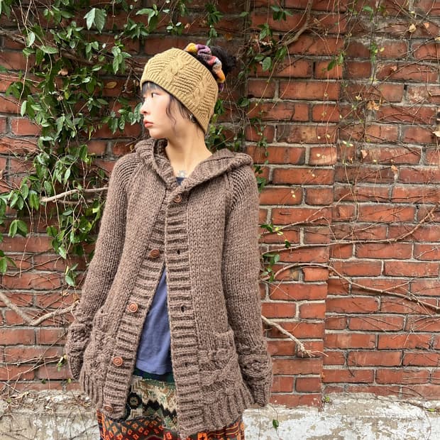 일본 브라운 케이블 포인트 후드 니트 카디건