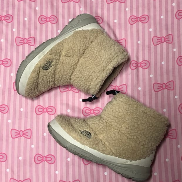 노스페이스 눕시 부티 후리스 뽀글이 부츠