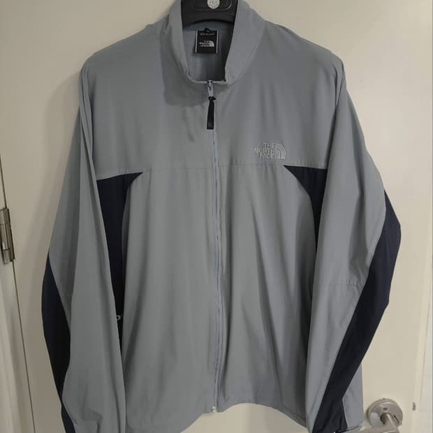 110 노스페이스 나일론 경량 바람막이