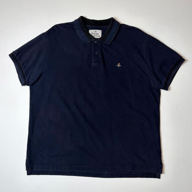 비비안웨스트우드 클래식 자수 로고 반팔 카라 티셔츠 PN9388