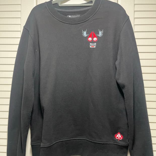 무스너클 스몰악마 맨투맨