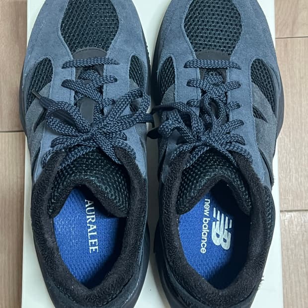 뉴발란스 x 오라리 WRPD 러너 팬텀 아우터스페이스 / 275