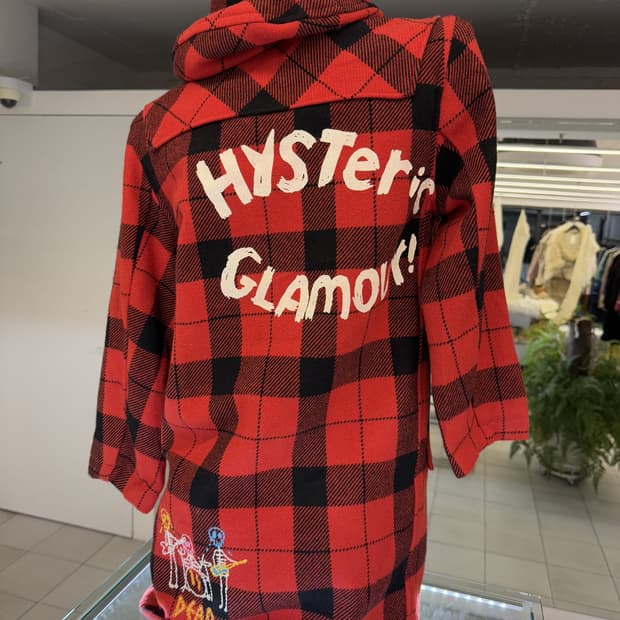 HYSTERIC GLAMOUR
