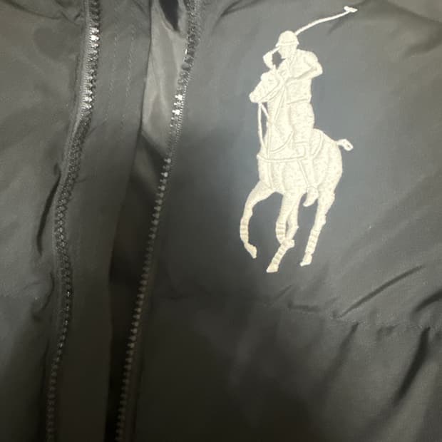 빅로고 폴로 패딩