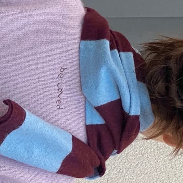 브렌다 브렌든 서울 베키 머플러 purple blue