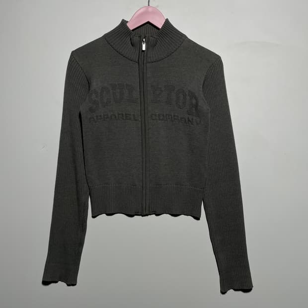 스컬프터 니트집업 