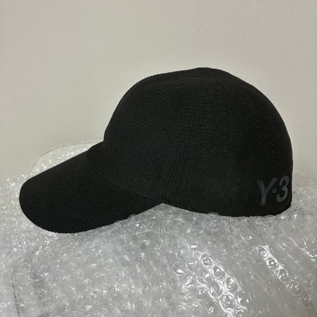 Y-3 니트 캡 모자 