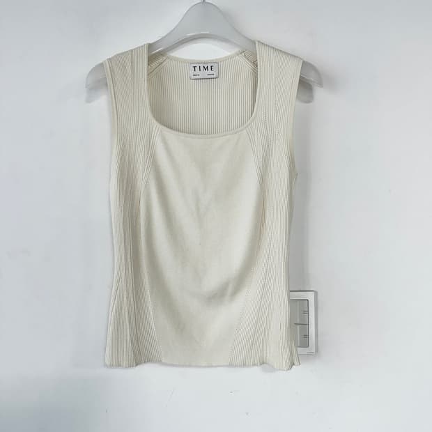 타임 슬리브리스 니트 탑