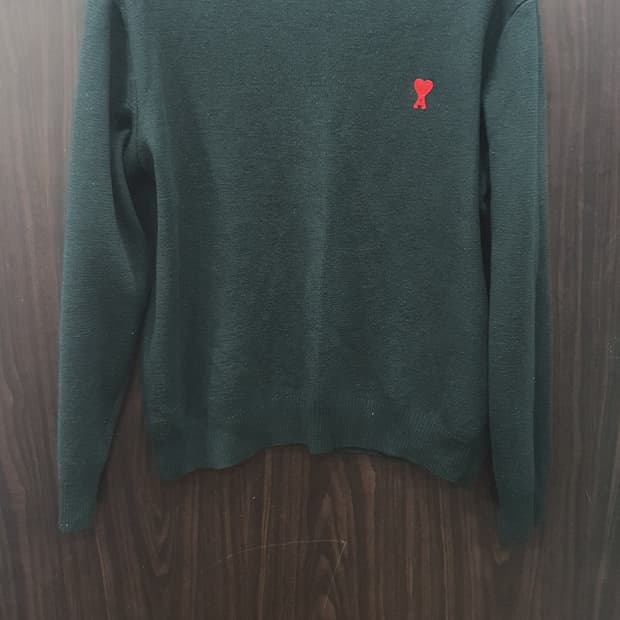 AMI 아미 스몰하트 로고 울니트