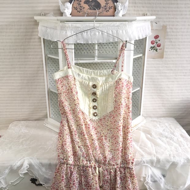 리즈리사 히메갸루 점프수트