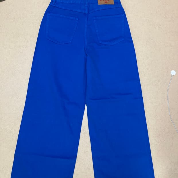 유니 마르니 배기진 블루 (28 새상품) 입니다. 