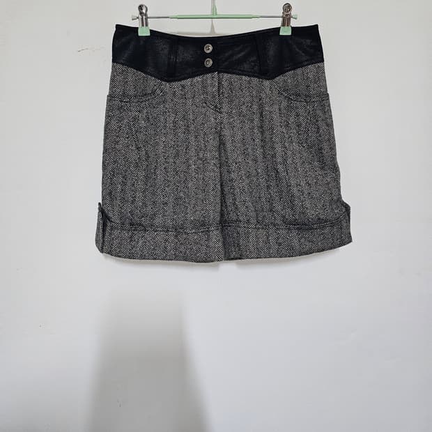 데코xix. ,,모혼방  블랙그레이체크 반바지 M. 상태좋음 