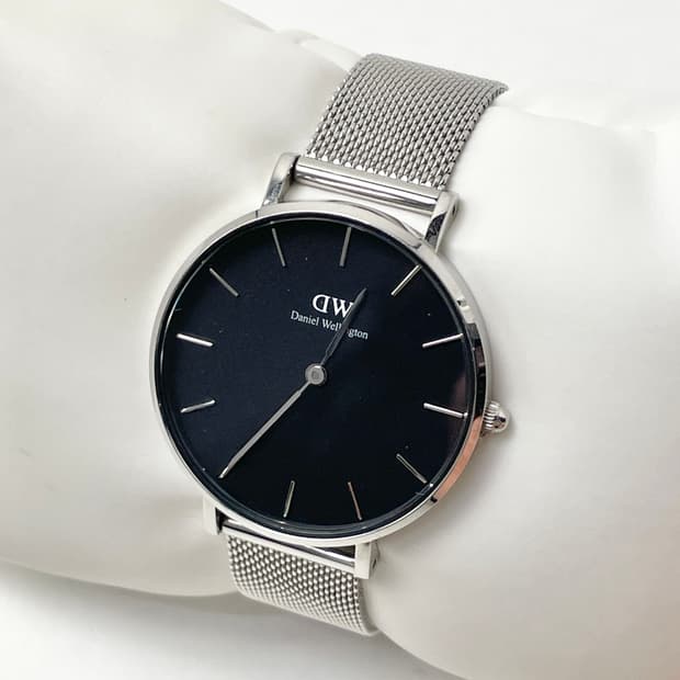 [중고] 다니엘웰링턴 클래식 실버 메탈 손목 시계