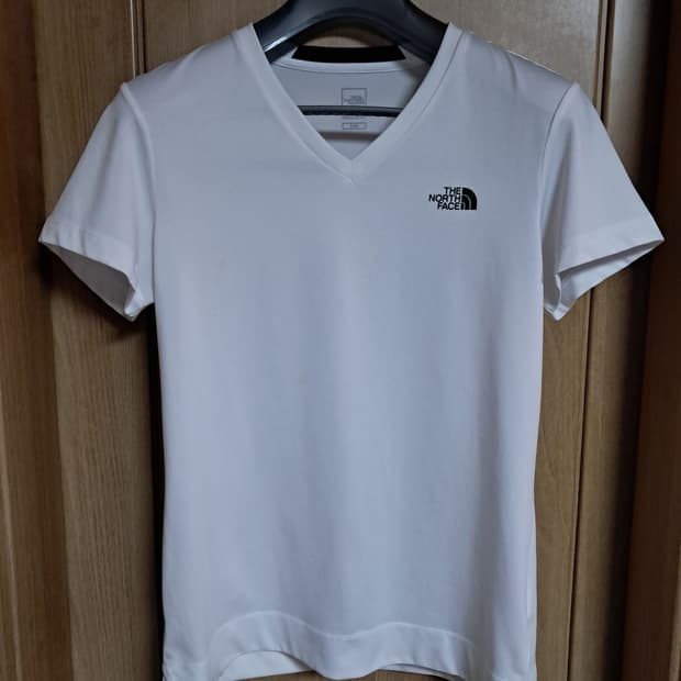 노스페이스 여성 반팔티 S