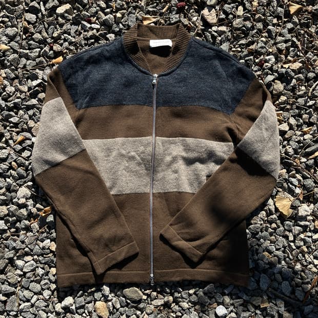 투모로우랜드 모헤어 혼방 니트집업(실측확인)