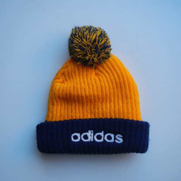 아디다스 방울비니 Adidas Pom-Pom Knit Beanie