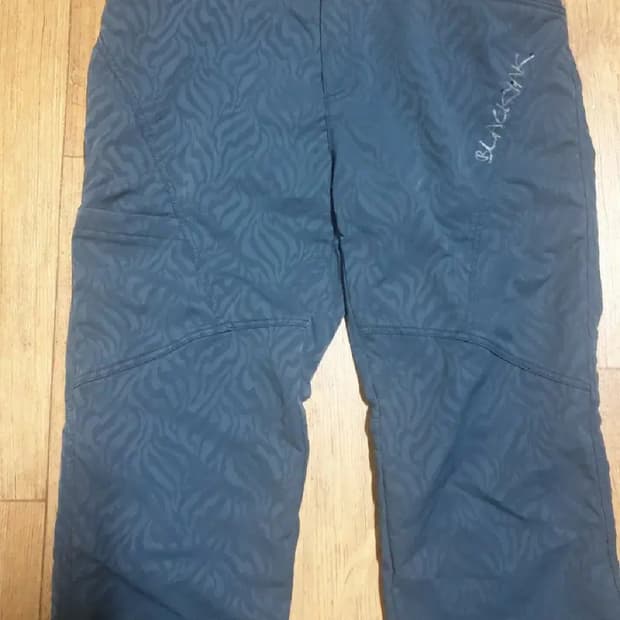 블랙야크 아웃도어 바지 28인치입니다
