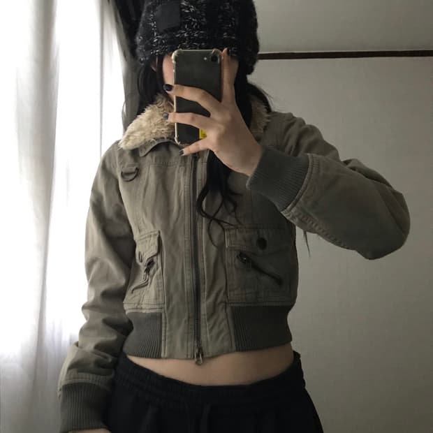 아베크롬비 카키 울프죠 누빔 자켓