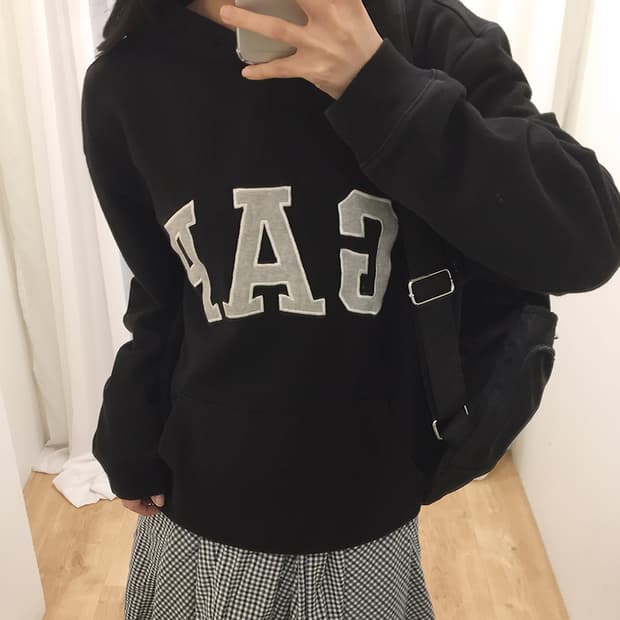 Unisex GAP Hoodie 100