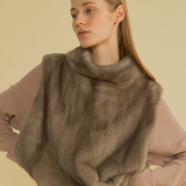 [M(66-77)] 휘메일 풀스킨 밍크 터틀 베스트