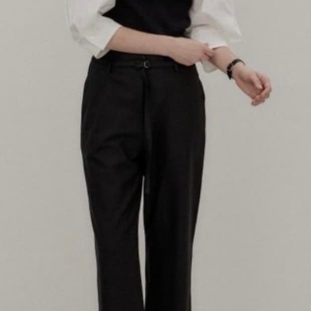 KUHO 니트 뷔스티에 