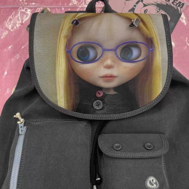 코이세이오 X 브라이스돌 피그먼트 다이드 백팩 차콜