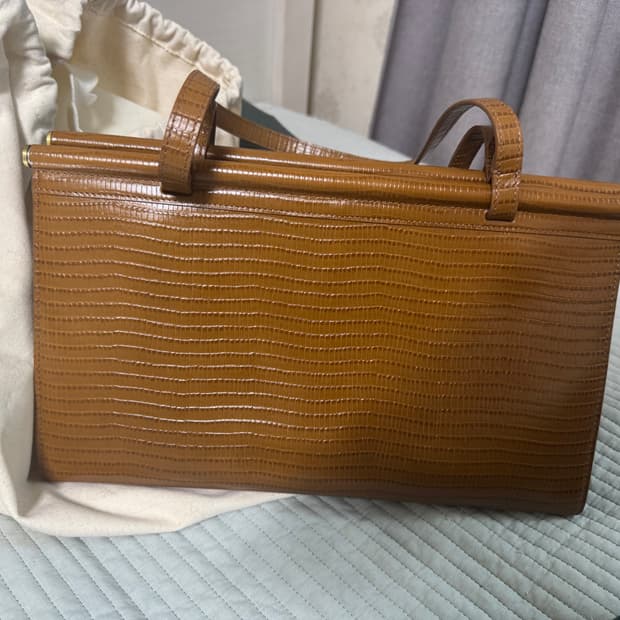 투티에 파라렐백 리자드브라운