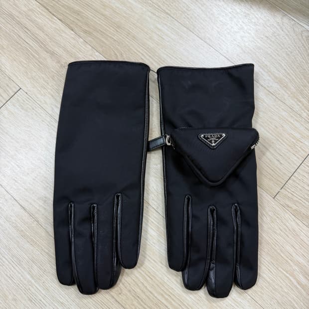 프라다 남성 장갑 (정품 새상품, 풀박스,보증서)