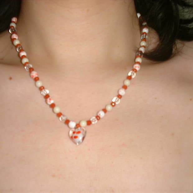 Red dot necklace 레드 닷 비즈 목걸이