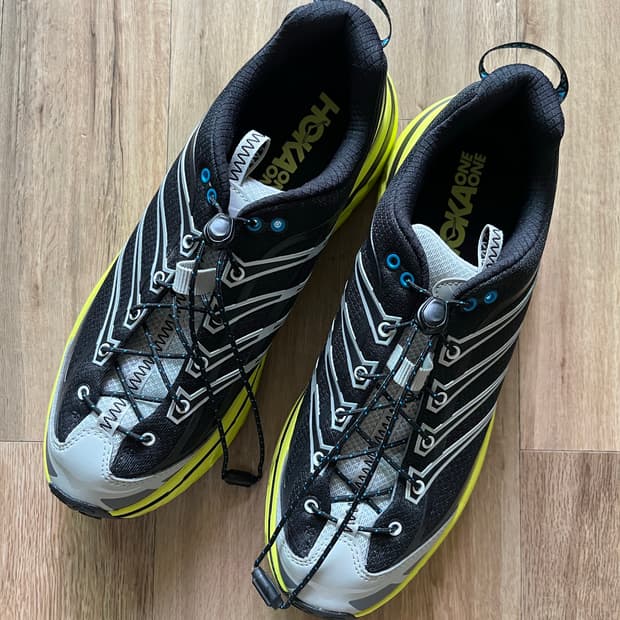 호카 마파테 쓰리2 블랙 시트러스 