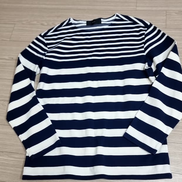 플랙 줄무늬 긴팔 티셔츠 네이비 화이트(100-105)