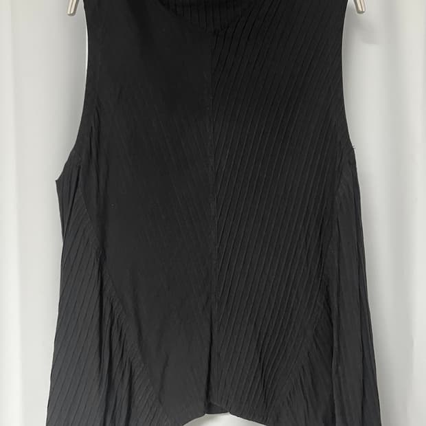 YACCO MARICARD 일본 디자이너 빈티지 핀턱 슬리브리스