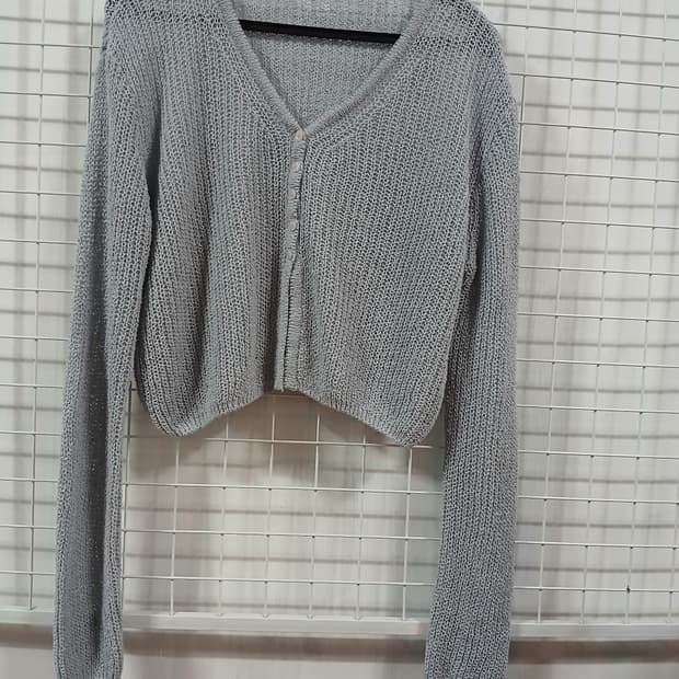 브이넥 크롭.가디건