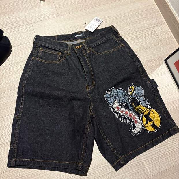 Xlarge 데님 반바지 