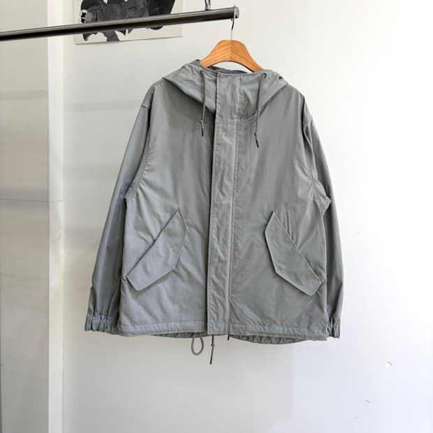 BEAUTY & YOUTH BY UNITED ARROWS 바람막이