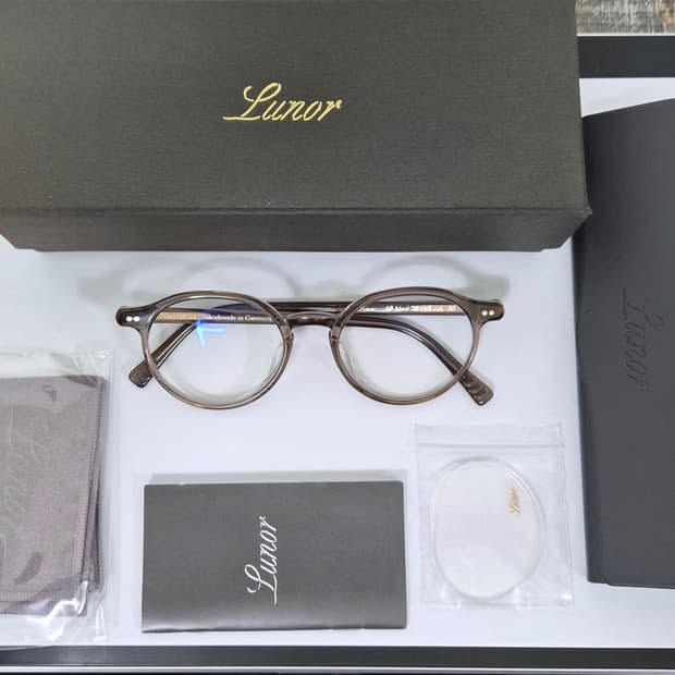 르노 A8 284 30주년 코리아에 디션