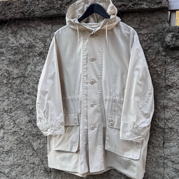 프릭스스토어 스웨덴군 피쉬테일 스노우 파카